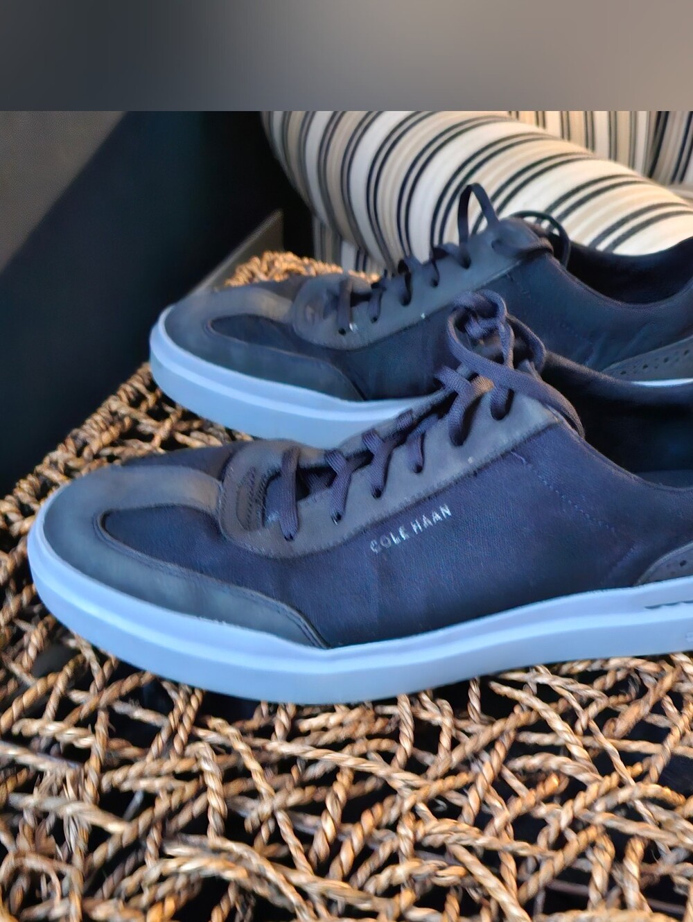 Cole Haan Men's Navy Canvas Low-Top Sneakers with Light Blue Sole Mens 11